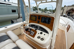 Stars  amp  Stripes 32ft Boston Whaler Yacht For Sale