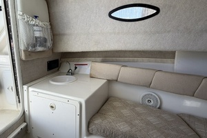 23ft Seaswirl Striper Yacht For Sale