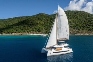 ISLAND STANDARD TIME Worth Avenue Yachts