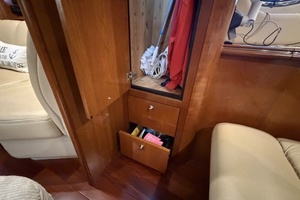 Island Time 37ft Cruisers Yacht For Sale