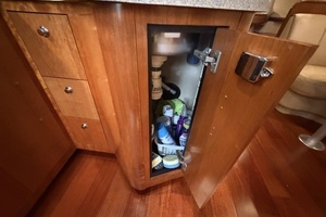 Island Time 37ft Cruisers Yacht For Sale