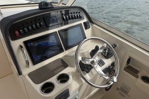 30ft Grady White Yacht For Sale