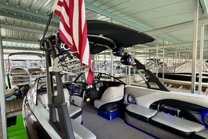 24ft Malibu Yacht For Sale