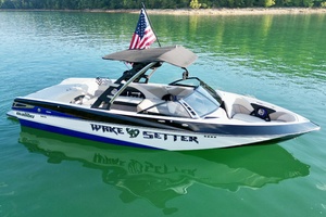 24ft Malibu Yacht For Sale
