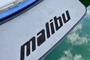 24ft Malibu Yacht For Sale