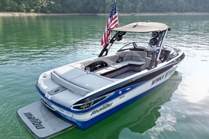 24ft Malibu Yacht For Sale