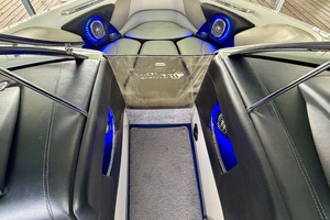 24ft Malibu Yacht For Sale
