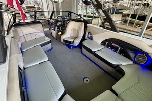 24ft Malibu Yacht For Sale