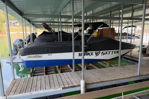 24ft Malibu Yacht For Sale
