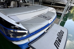 24ft Malibu Yacht For Sale