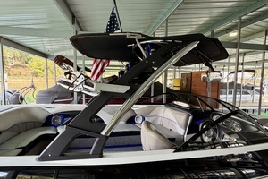 24ft Malibu Yacht For Sale
