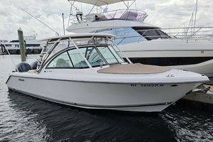 26' Pursuit 2017