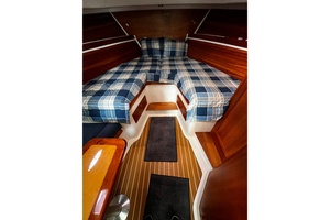 Brandy Girl 33ft Back Cove Yacht For Sale