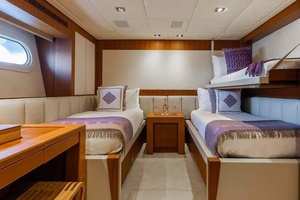Convertible Twin to Queen Cabin with Pulman