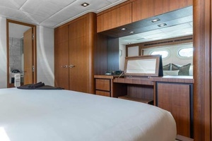 Guest Cabin Queen