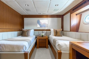 Twin Cabin