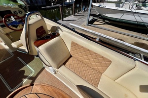27ft Chris Craft Yacht For Sale