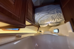 38FT (11.66M) ISLAND PACKET