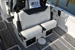 Fish Tales IV 32ft Fountain Yacht For Sale