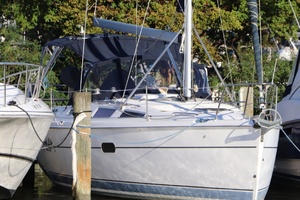 Second Life 35ft Hunter Yacht For Sale