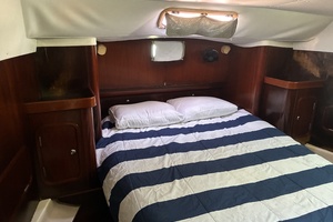 Southern Rain 44ft Beneteau Yacht For Sale