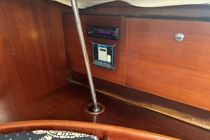 Southern Rain 44ft Beneteau Yacht For Sale