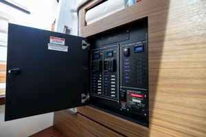 35FT (10.82M) BOSTON WHALER