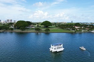 THE MYTH yacht for sale