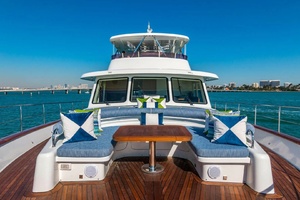 PRIMA MEA Worth Avenue Yachts