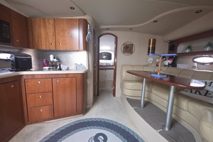 35ft Cruisers Yachts Yacht For Sale