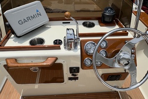 Dory 22ft Chris Craft Yacht For Sale