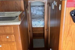 Dream Looper 39ft Mainship Yacht For Sale