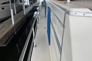 Leedle Lee 55ft Gibson Yacht For Sale