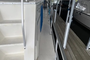 Leedle Lee 55ft Gibson Yacht For Sale