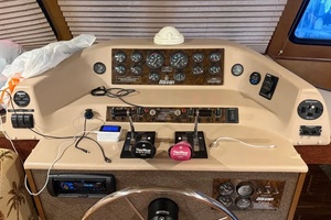 Leedle Lee 55ft Gibson Yacht For Sale