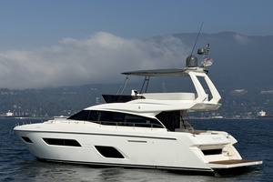 Yacht for sale 57FT (17.37M) FERRETTI YACHTS