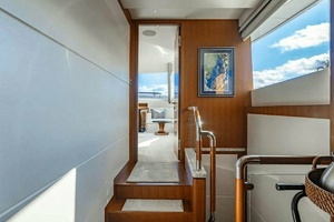 BELLA LISA 100ft Ocean Alexander Yacht For Sale