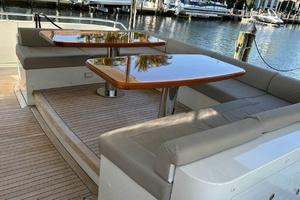 BELLA LISA 100ft Ocean Alexander Yacht For Sale