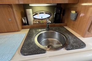 30ft Cruisers Yachts Yacht For Sale