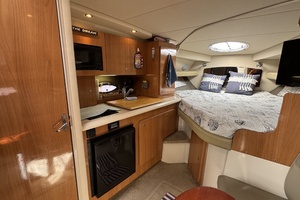 30ft Cruisers Yachts Yacht For Sale