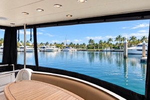 62ft Horizon Yacht For Sale