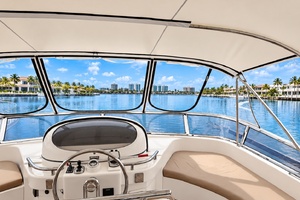62ft Horizon Yacht For Sale