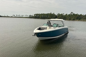 33ft Cobalt Yacht For Sale