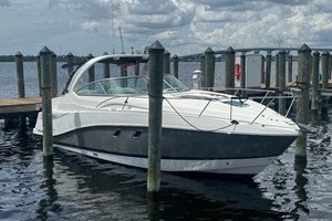 Shannonigans 33ft Rinker Yacht For Sale
