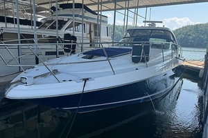 Disconnected 41ft Sea Ray Yacht For Sale