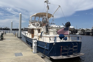 43ft Albin Yacht For Sale