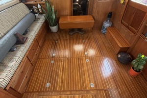 43ft Albin Yacht For Sale