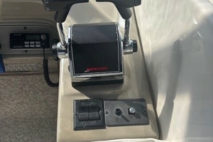 Pourhouse 32ft Bayliner Yacht For Sale