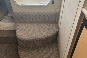 Pourhouse 32ft Bayliner Yacht For Sale