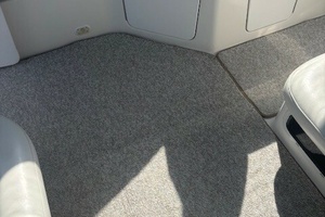 Pourhouse 32ft Bayliner Yacht For Sale